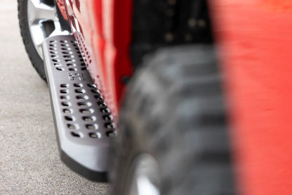 Rough Country RPT2 Running Boards | Crew Cab | Black | Ram 1500 2WD/4WD (2009-2018 & Classic) by Rough Country