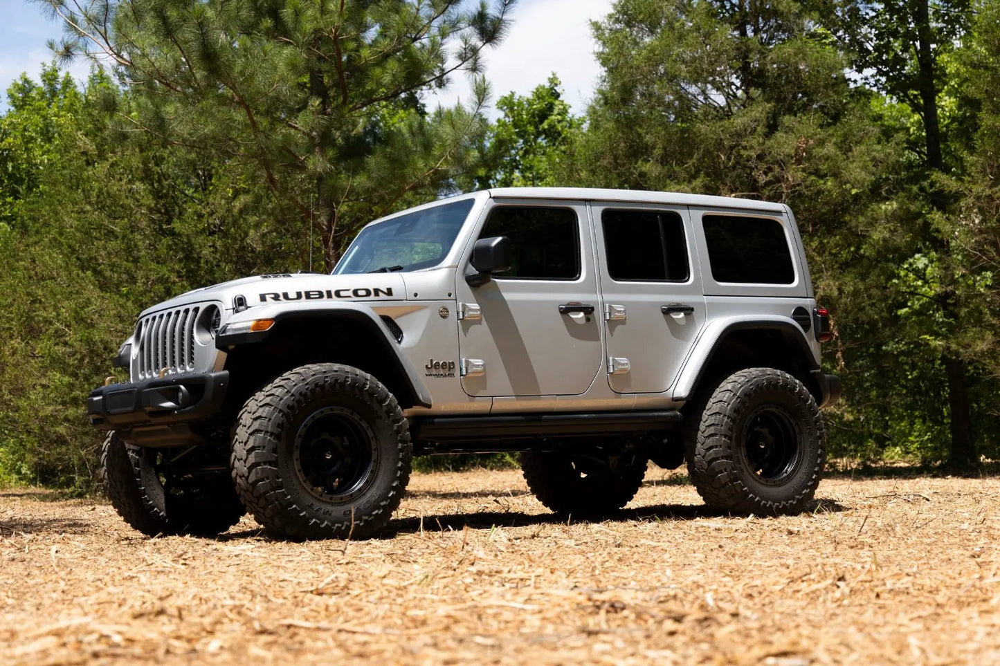 Rough Country 3.5 Inch Lift Kit | C/A Drop | 4-Door | 392 | Jeep Wrangler Unlimited (18-23) by Rough Country