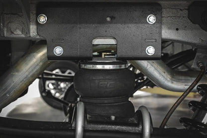 Rough Country Air Spring Kit | Mercedes-Benz Sprinter 3500 (19-22)/Sprinter 3500XD (19-25) by Rough Country