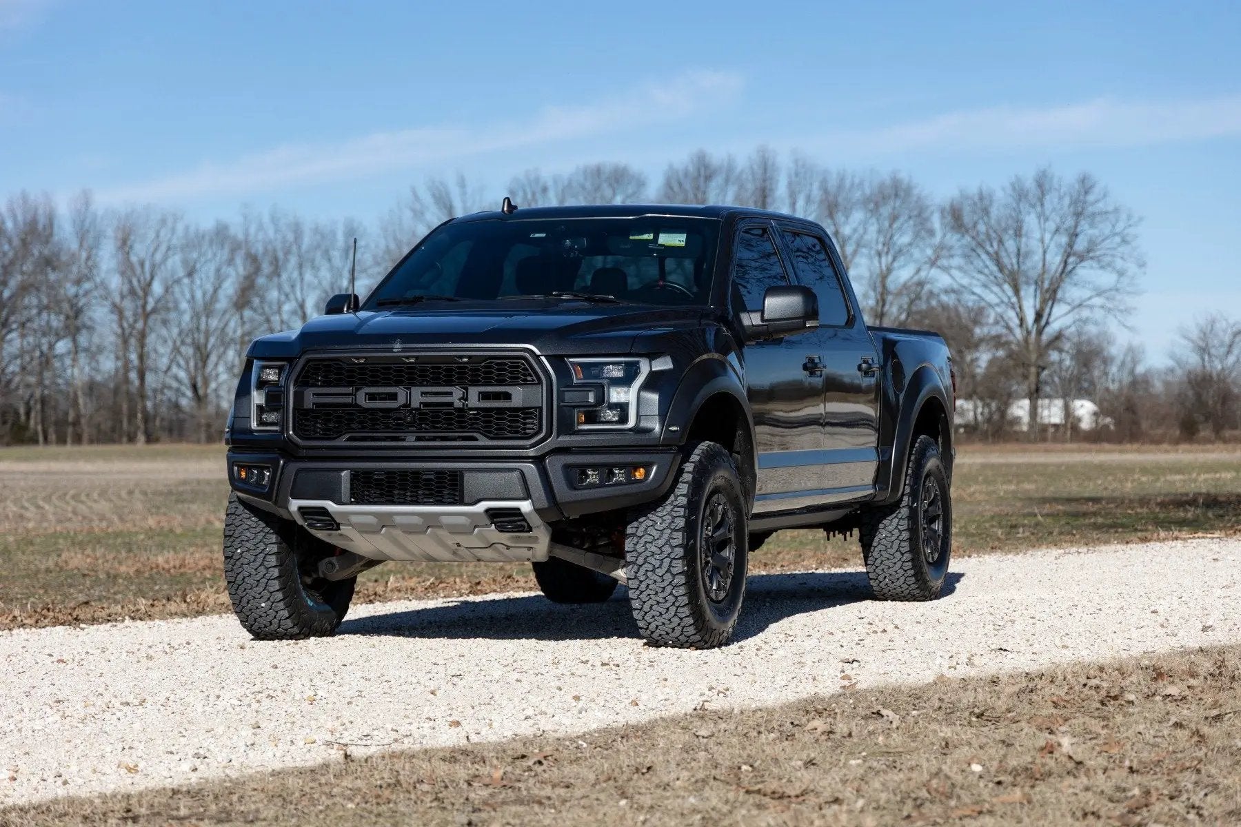Rough Country 2.5 Inch Lift Kit | Ford Raptor 4WD (2019-2020) by Rough Country