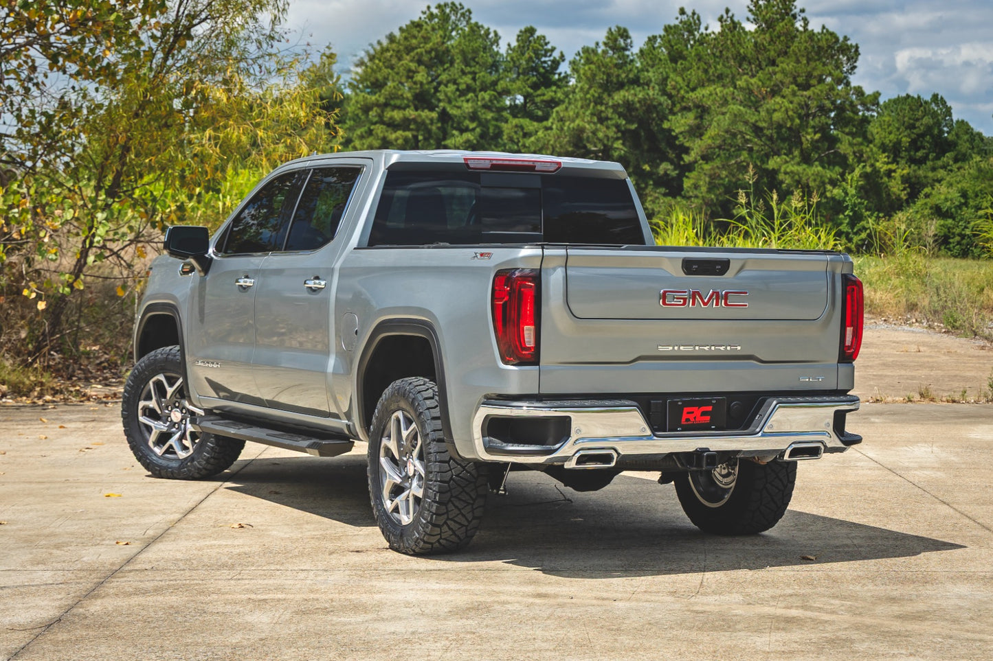 Rough Country 3.5 Inch Lift Kit | Vertex/V2 | GMC Sierra 1500 2WD/4WD (2025-2026)
