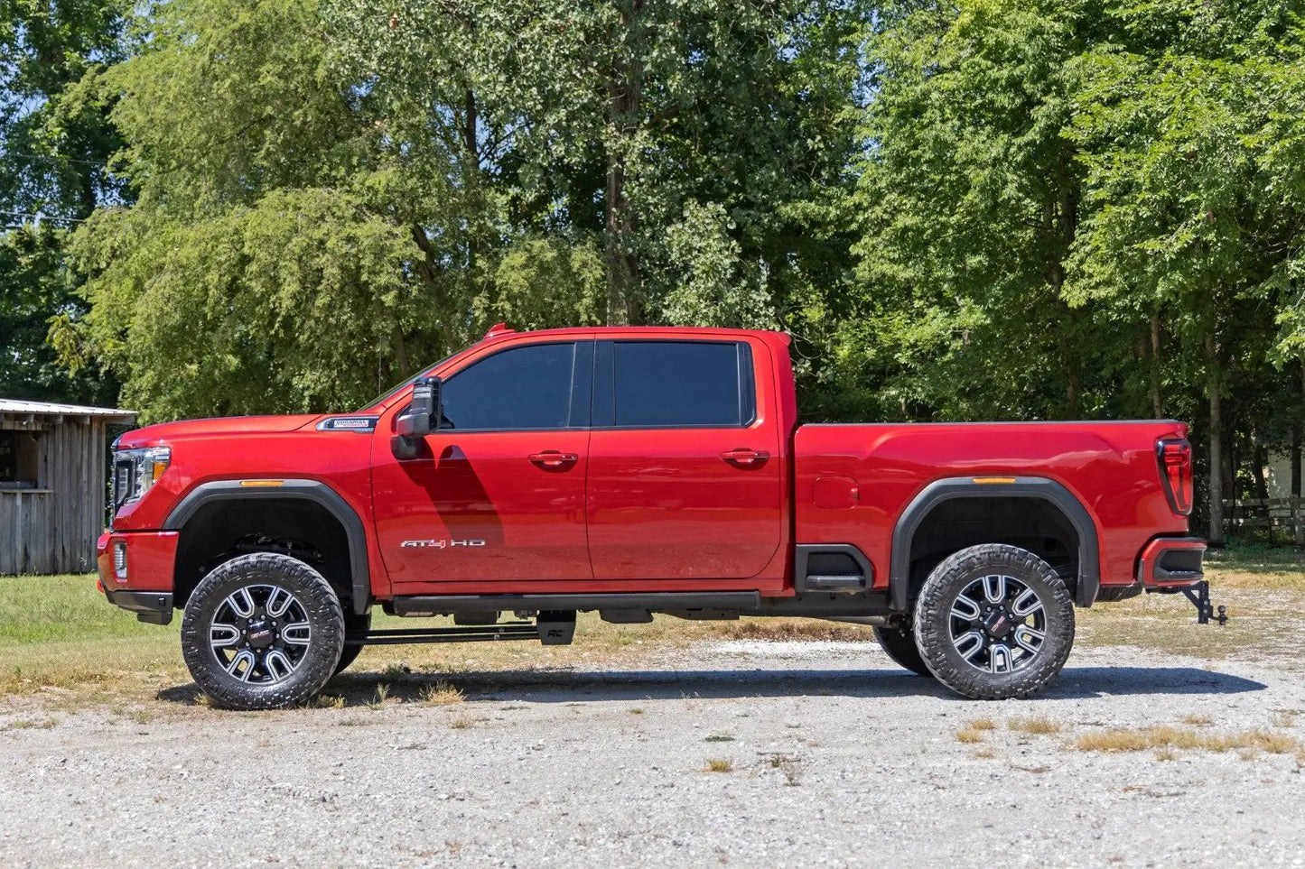 Rough Country 7 Inch Lift Kit | Torsion Drop | w/ Overloads | Chevy/GMC 2500HD/3500HD (20-26) by Rough Country