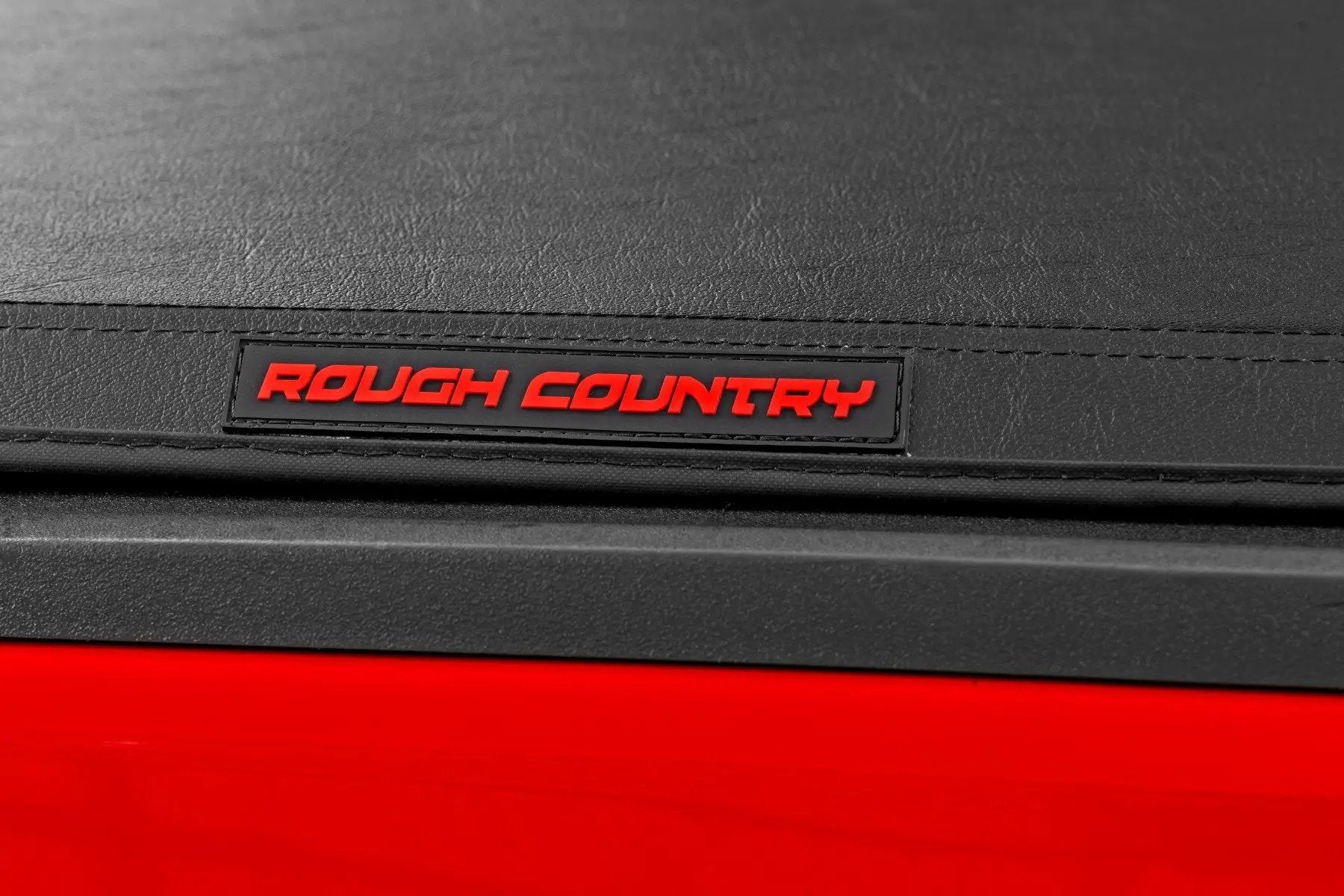 Rough Country Soft Tri-Fold Bed Cover | 5' Bed | Jeep Gladiator JT 4WD (2020-2025) by Rough Country