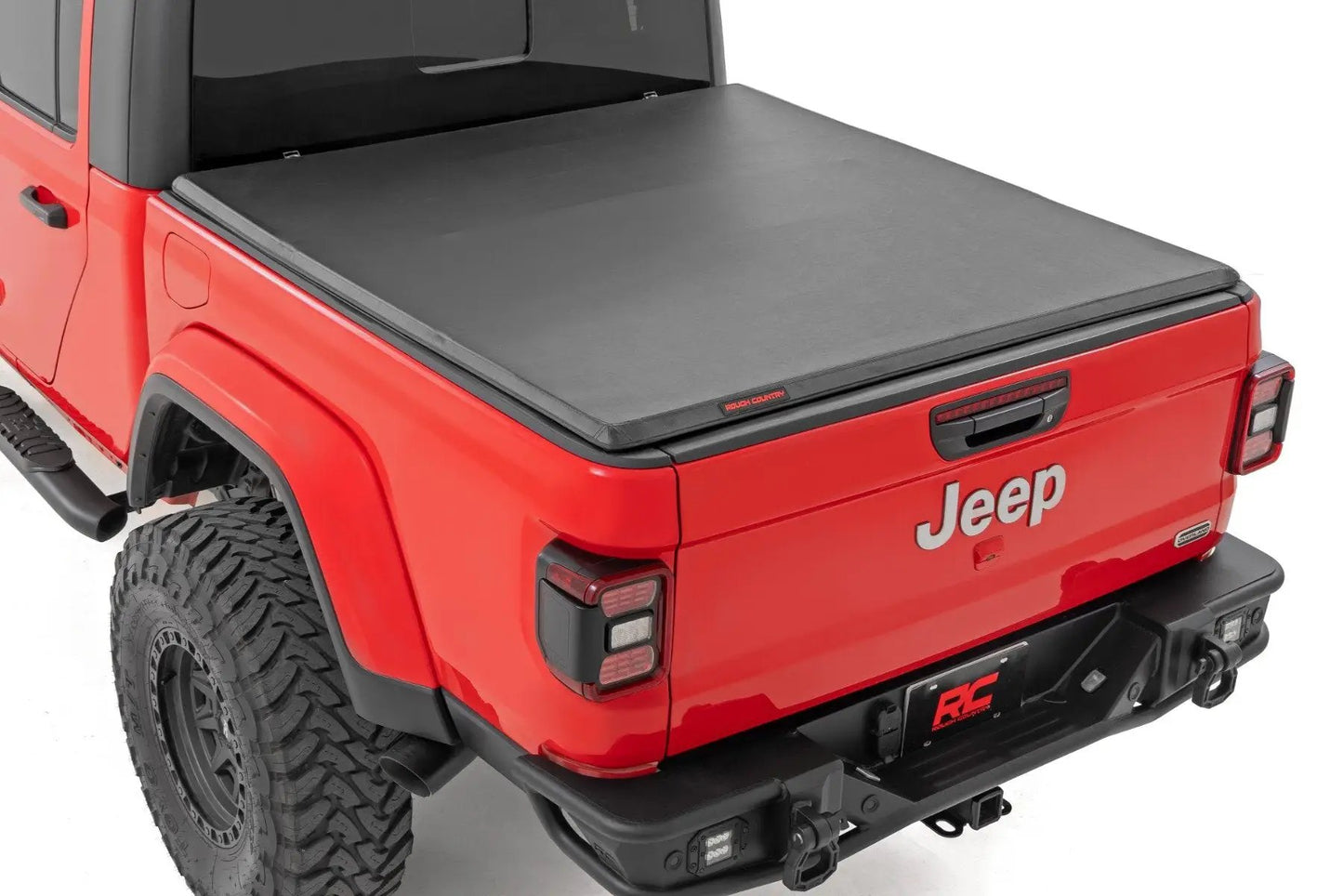Rough Country Soft Tri-Fold Bed Cover | 5' Bed | Jeep Gladiator JT 4WD (2020-2025) by Rough Country