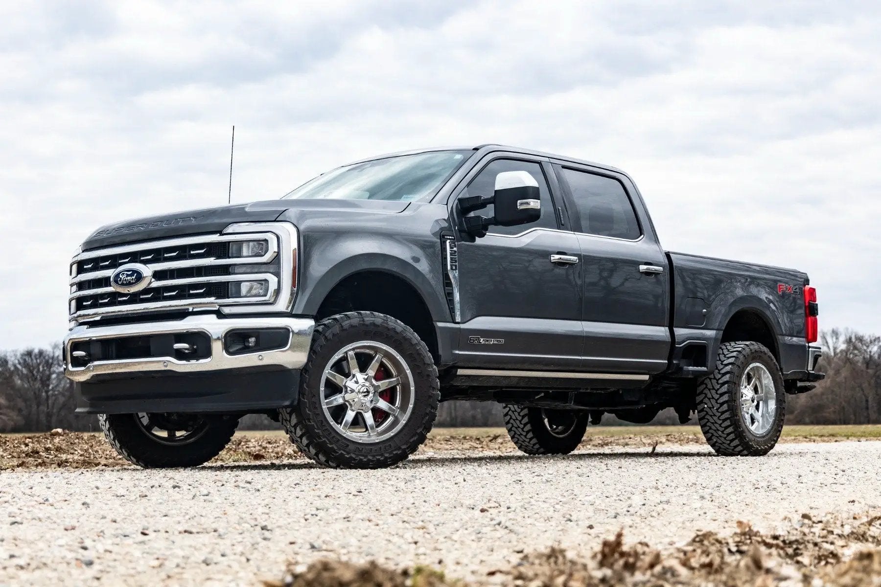 Rough Country 2 Inch Leveling Kit | Track Bar Bracket | Ford F-250/F-350 Super Duty (17-26) by Rough Country