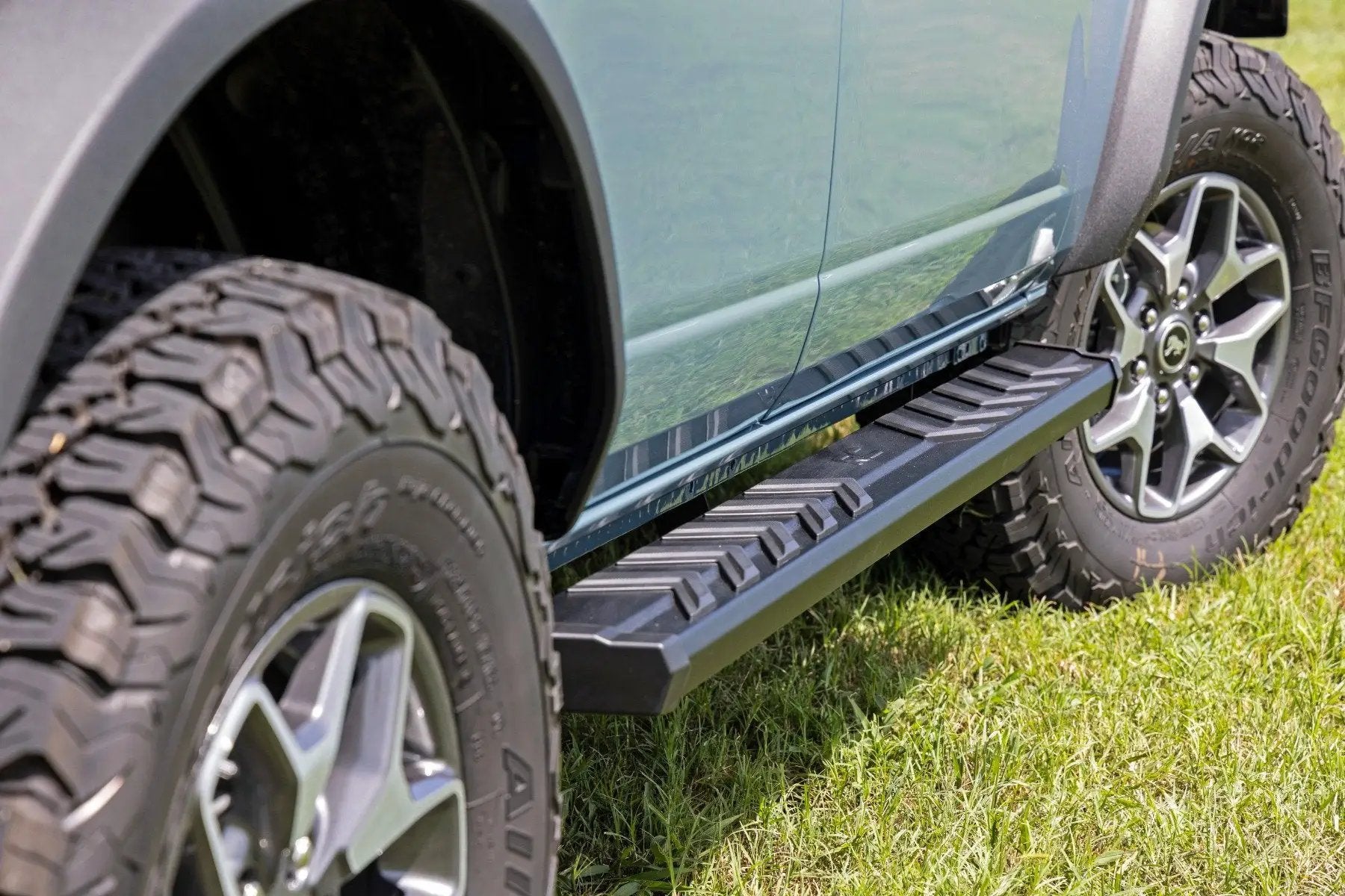 Rough Country BA2 Running Boards | Side Step Bars | 4-Door | Ford Bronco 4WD (2021-2025) by Rough Country