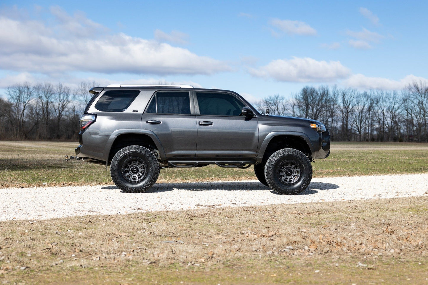 Rough Country 6 Inch Lift Kit | N3 Struts | Toyota 4Runner 2WD/4WD (2015-2020)