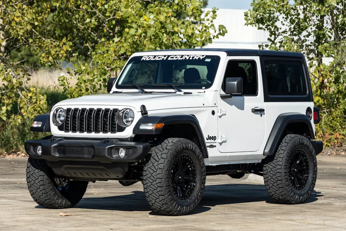 Rough Country 2.5 Inch Lift Kit | Coils | V2 | Jeep Wrangler JL 4WD (2024-2026) by Rough Country