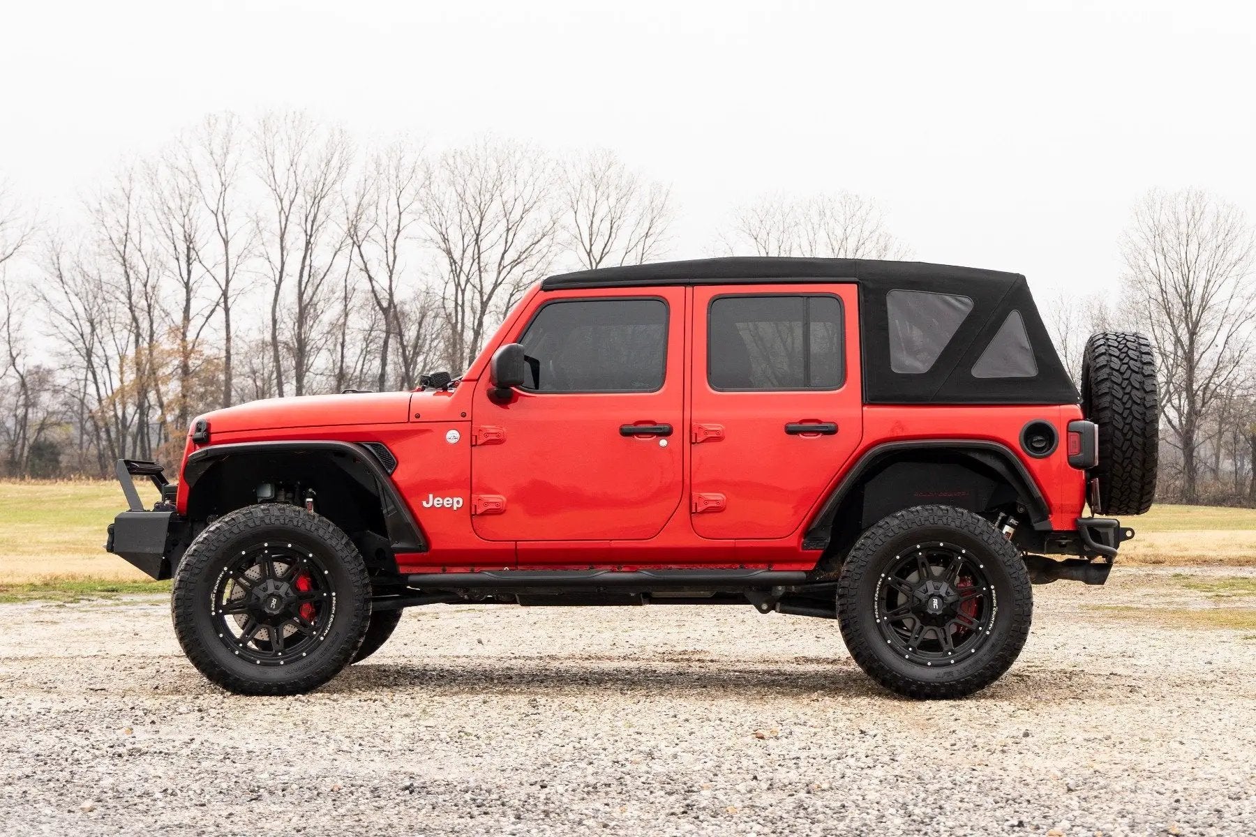 Rough Country Oval Nerf Steps | 4 Door | Black | Jeep Wrangler Unlimited 4WD (2018-2026) by Rough Country