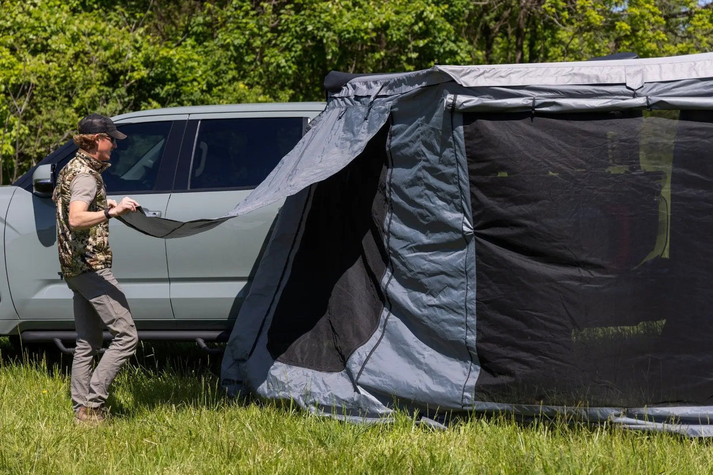 Rough Country 270 Degree Awning Wall Enclosure by Rough Country