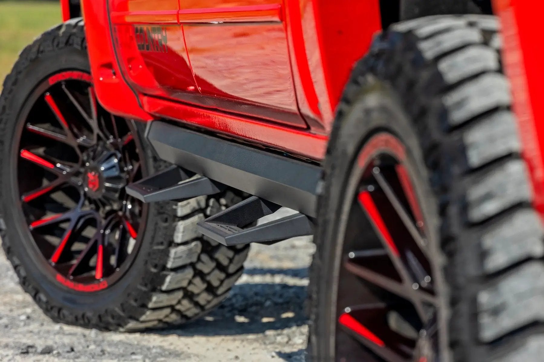 Rough Country SRL2 Adj Aluminum Step | Crew Cab | Chevy/GMC 1500/2500HD/3500HD (07-18 & Classic) by Rough Country
