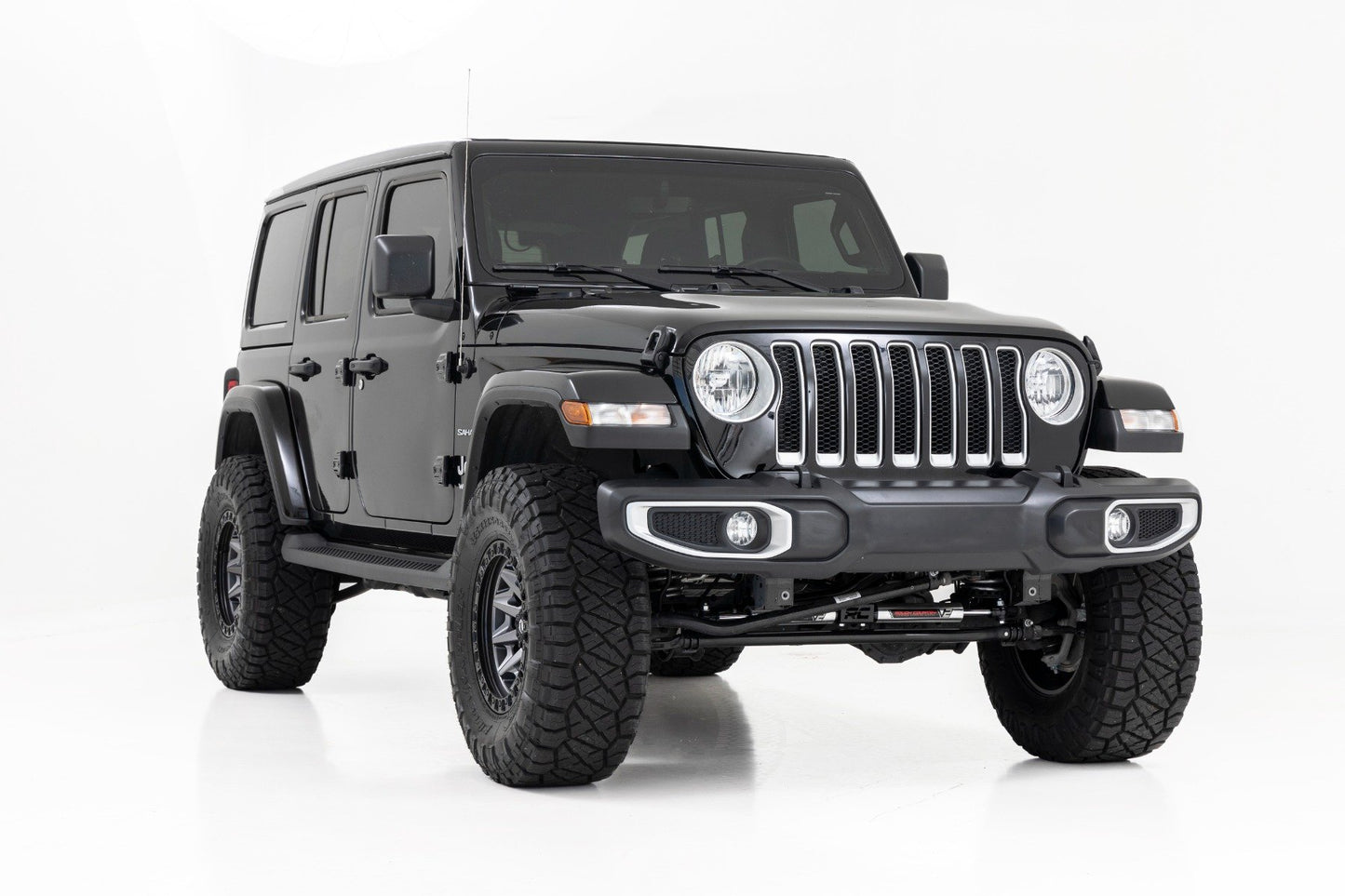 Rough Country 2.5 Inch Lift Kit | Coils | M1R | Jeep Wrangler Unlimited 4WD (2024-2026)