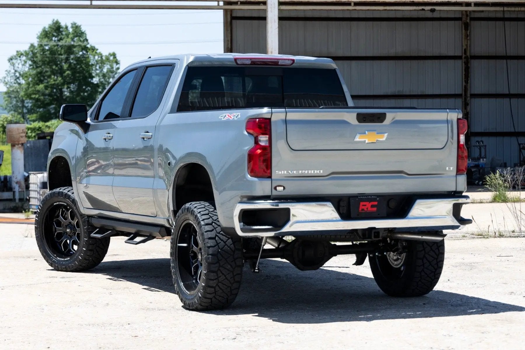 Rough Country 6 Inch Lift Kit | M1 Struts/M1 | Chevy Silverado 1500 4WD (2019-2024) by Rough Country