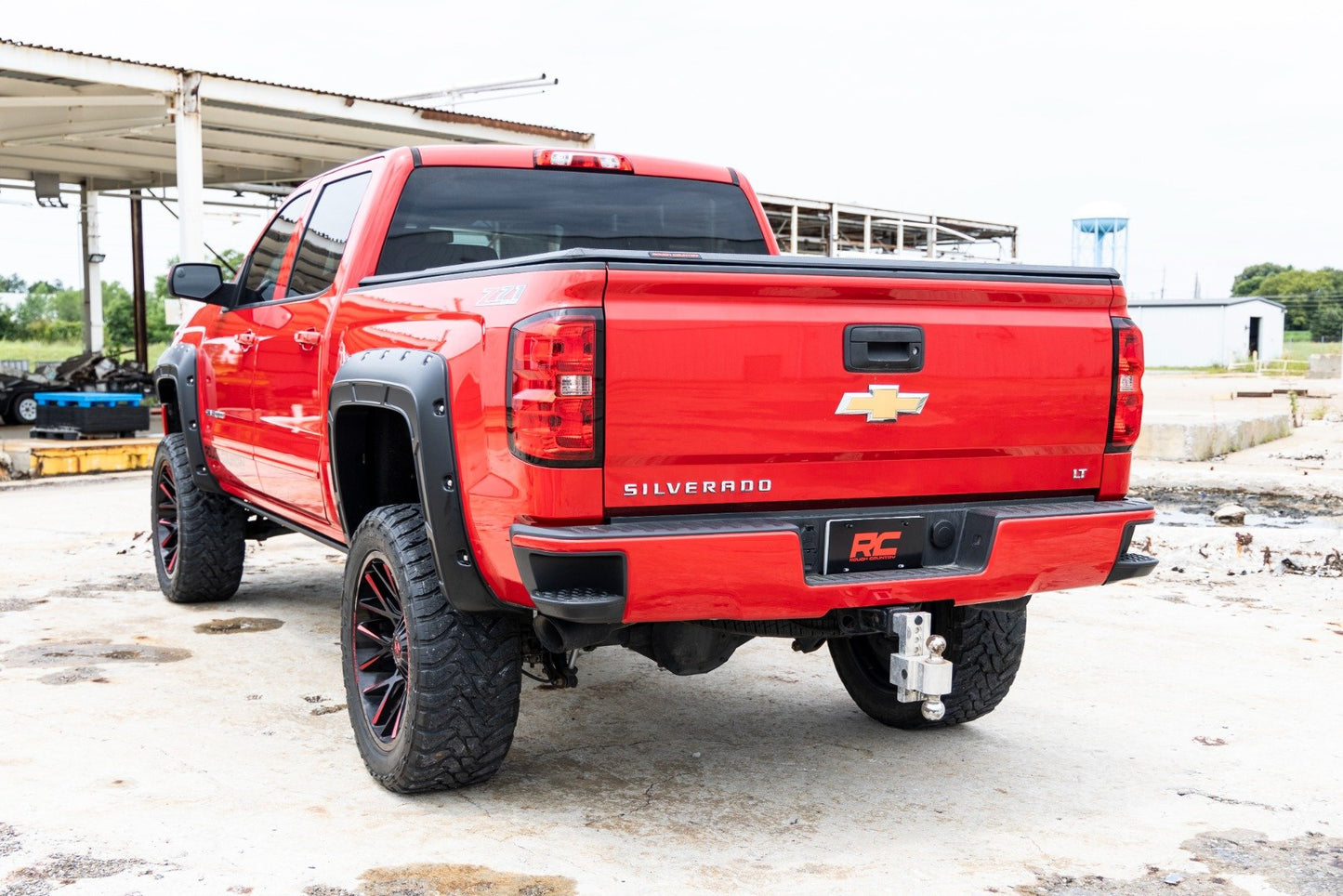 Расширители арок | Defender | Кузов 5 футов 9 дюймов | Серебристый | Chevy Silverado 1500 (14-18 и Classic)