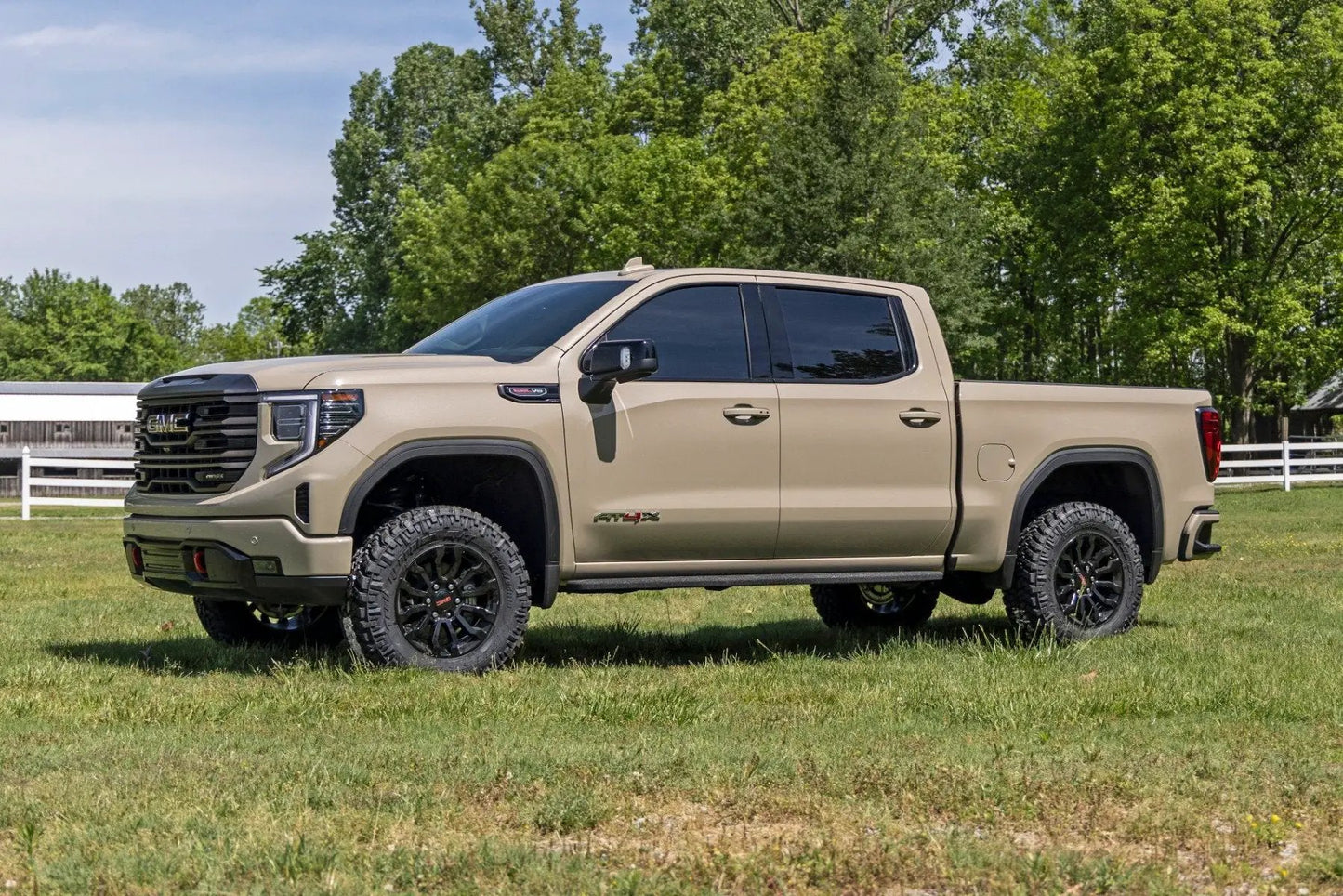 Rough Country 1.5 Inch Leveling Kit | AT4X/ZR2 | Chevy/GMC 1500 (22-26) by Rough Country