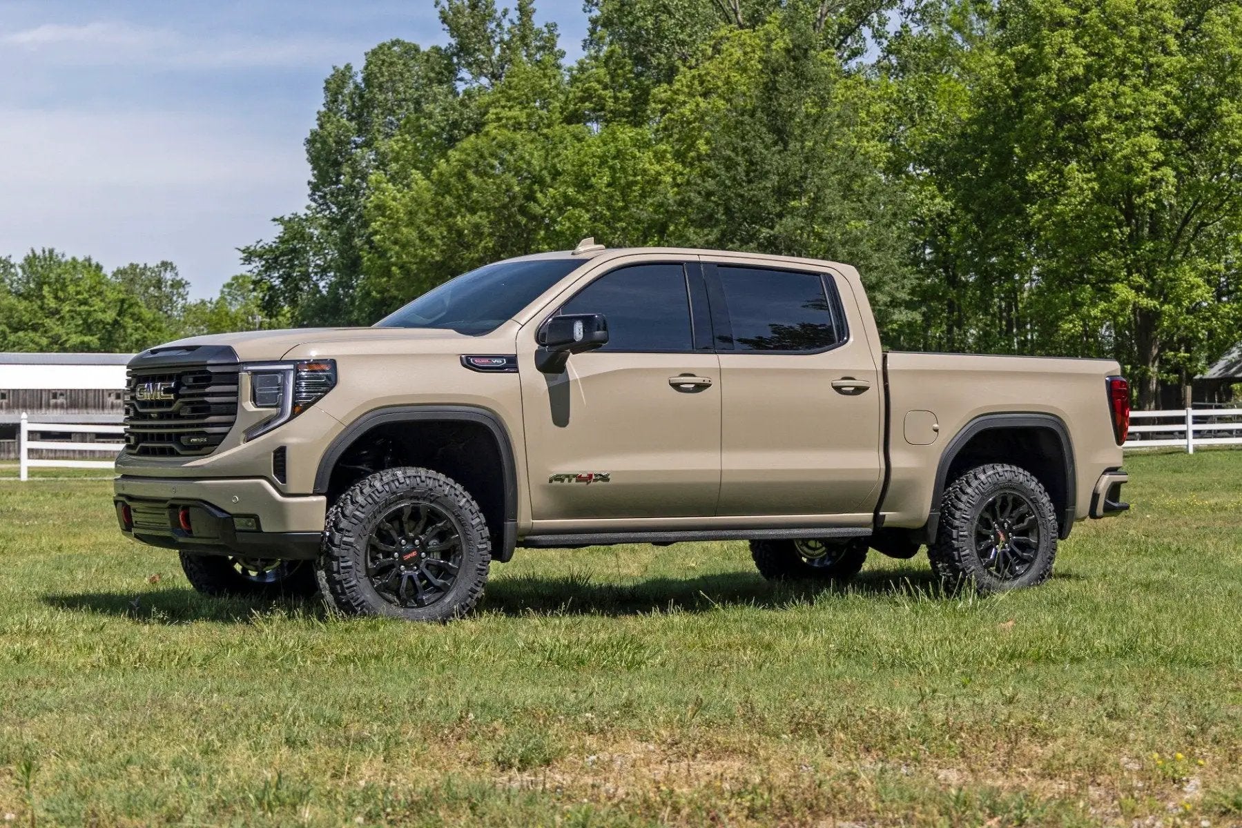 Rough Country 1.5 Inch Leveling Kit | AT4X/ZR2 | Chevy/GMC 1500 (22-26) by Rough Country