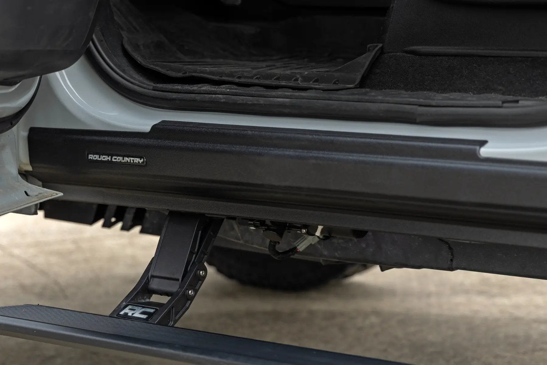Rough Country Trail Cladding | Rocker Sill Plates | Ford F-150 2WD/4WD (2021-2025) by Rough Country