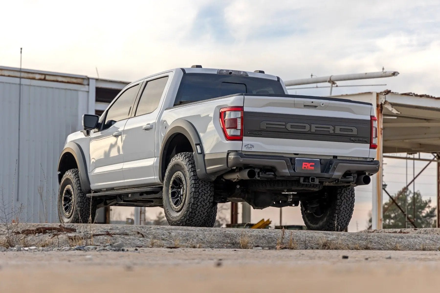 Rough Country 2.5 Inch Lift Kit | Ford Raptor 4WD (2021-2025) by Rough Country