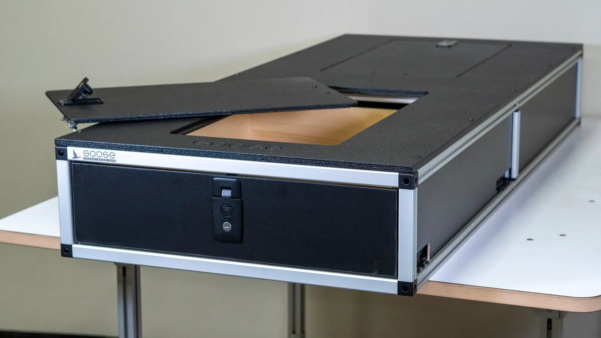 Ford Excursion 2000-2006 1st Gen. - Single Drawer Module - 25 3/4" Wide x 8" High x 59" Depth by Goose Gear