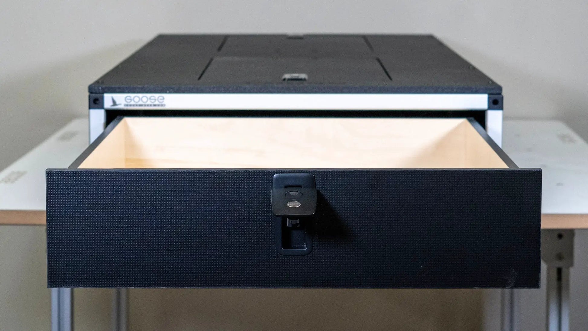 Ford Excursion 2000-2006 1st Gen. - Single Drawer Module - 25 3/4" Wide x 8" High x 59" Depth by Goose Gear