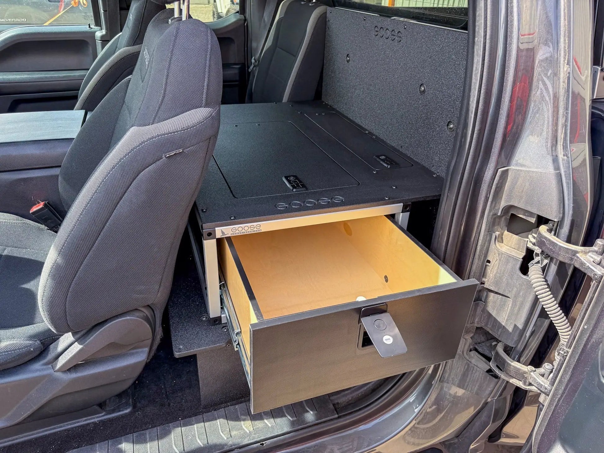 Ford - F150 - 2015-Present - 13th-14th Gen - Super Cab - without the center mounted B&O Subwoofer - Explore Series - Single Drawer Module - With Fitted Top Plate by Goose Gear