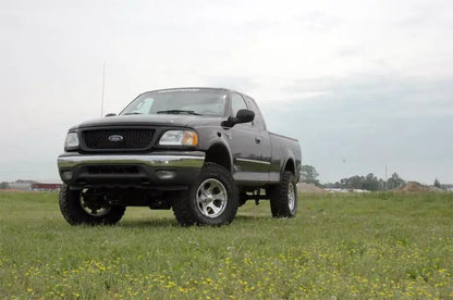 Rough Country 5 Inch Lift Kit | Ford F-150 4WD (1997-2003) by Rough Country