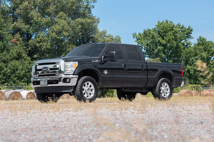 Rough Country 2 Inch Leveling Kit | Ford F-250/F-350 Super Duty 4WD (2005-2023) by Rough Country