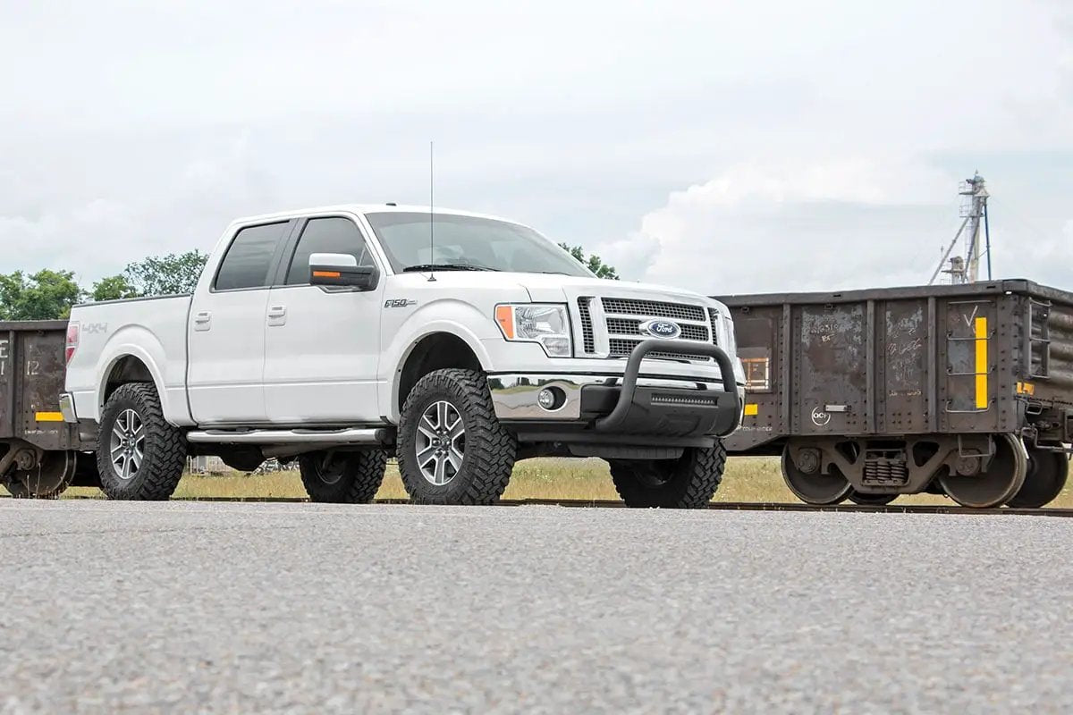 Rough Country 3 Inch Lift Kit | Ford F-150 4WD (2009-2013) by Rough Country