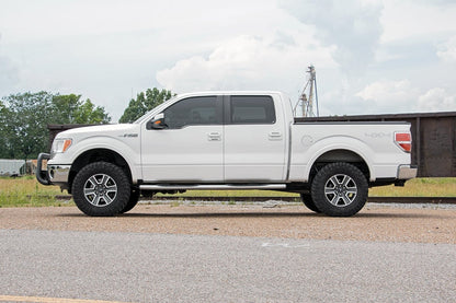 Rough Country 3 Inch Lift Kit | N3 Struts | Ford F-150 4WD (2009-2013)