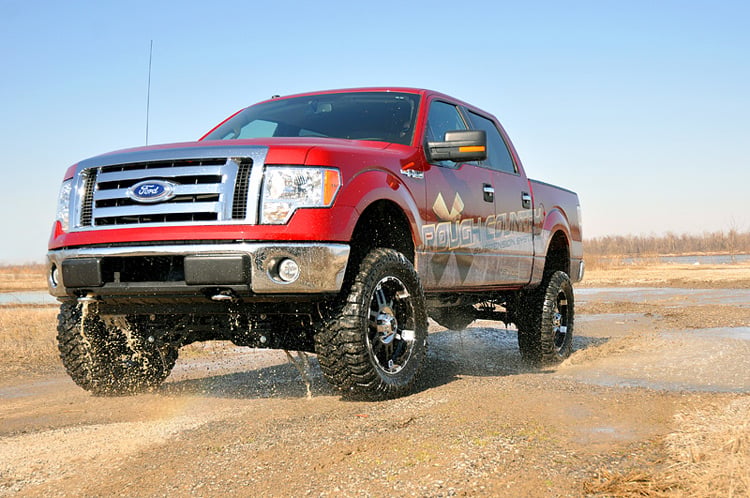 Rough Country 4 Inch Lift Kit | Ford F-150 4WD (2009-2010) by Rough Country