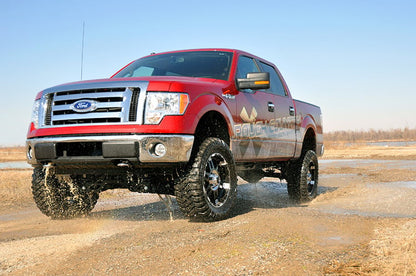 Rough Country 4 Inch Lift Kit | Ford F-150 4WD (2009-2010) by Rough Country