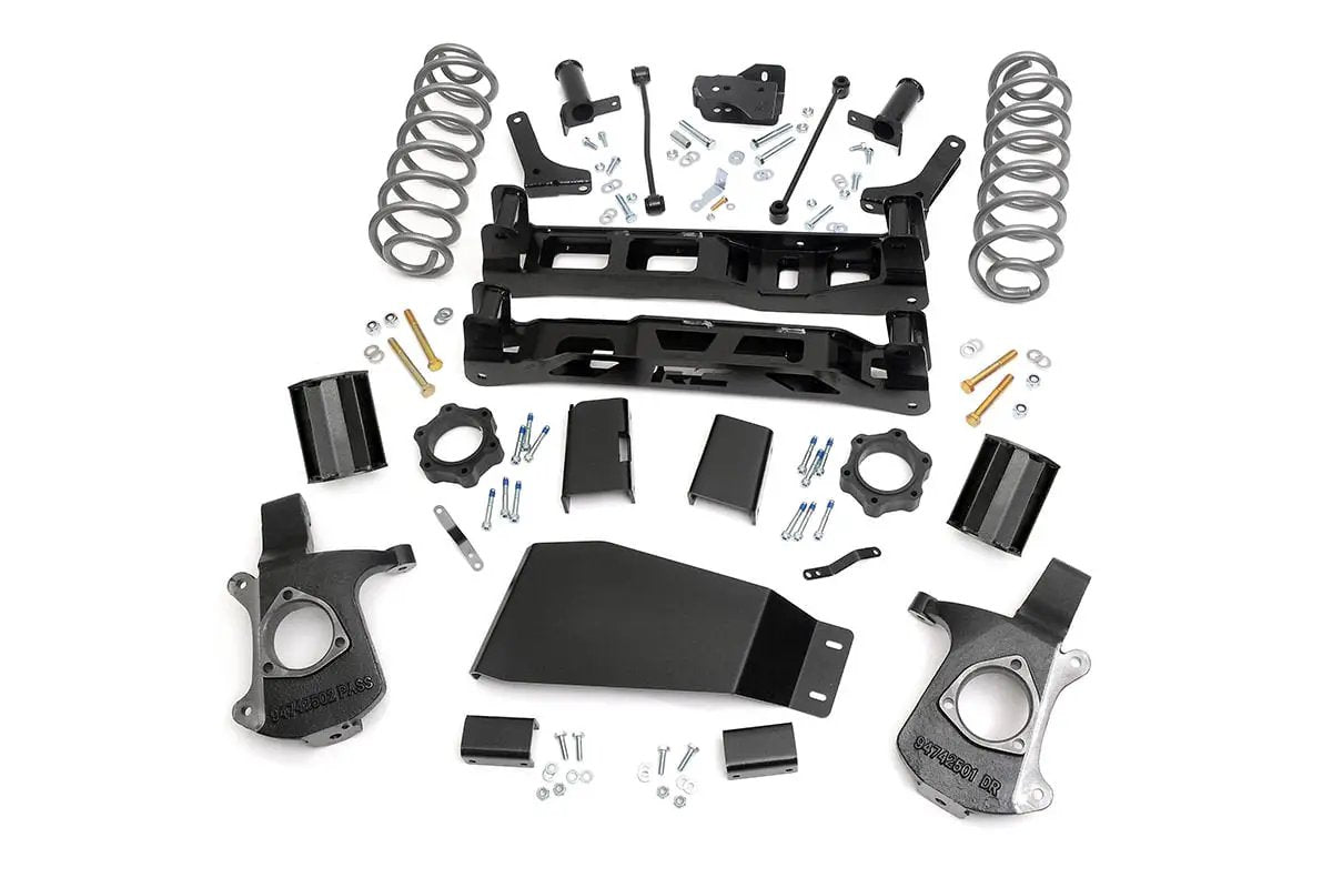 Rough Country 7.5 Inch Lift Kit | Chevy Avalanche 2WD/4WD (2007-2013) by Rough Country