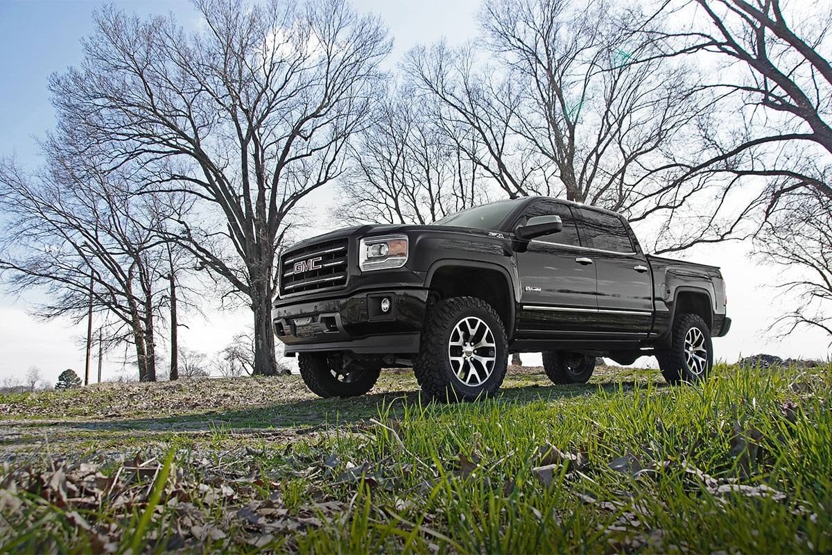Rough Country 6 Inch Lifit Kit | Cast Steel | N3 Struts | Chevy/GMC 1500 (14-18 & Classic)