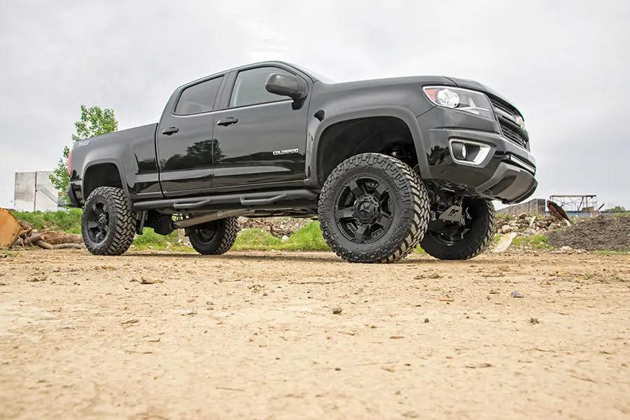 Rough Country 4 Inch Lift Kit | N3 Struts | Chevy/GMC Canyon/Colorado 2WD/4WD (2015-2022) by Rough Country