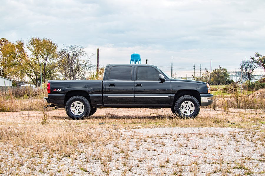Комплект для лифта 1.5-2 дюйма | M1 | Chevrolet Silverado и GMC Sierra 1500 4WD (1999-2006 и Classic)