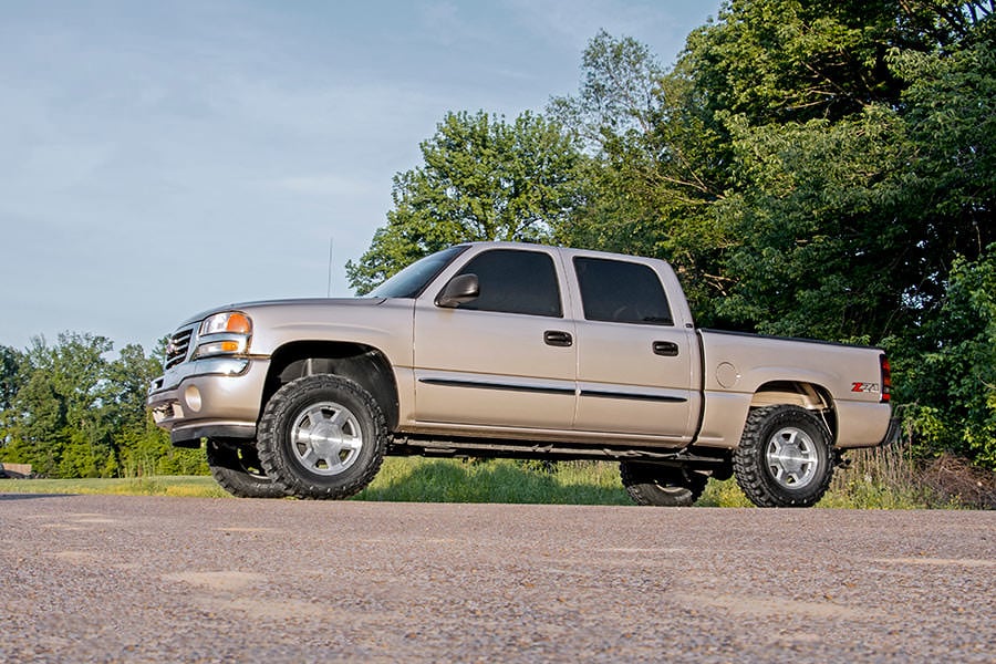 Комплект для лифта 1.5-2 дюйма | M1 | Chevrolet Silverado и GMC Sierra 1500 4WD (1999-2006 и Classic)