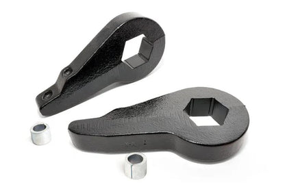 Rough Country 1.5-2 Inch Leveling Kit | Chevy/GMC Sierra 1500/Silverado 1500/Tahoe/Yukon (99-06 & Classic) by Rough Country