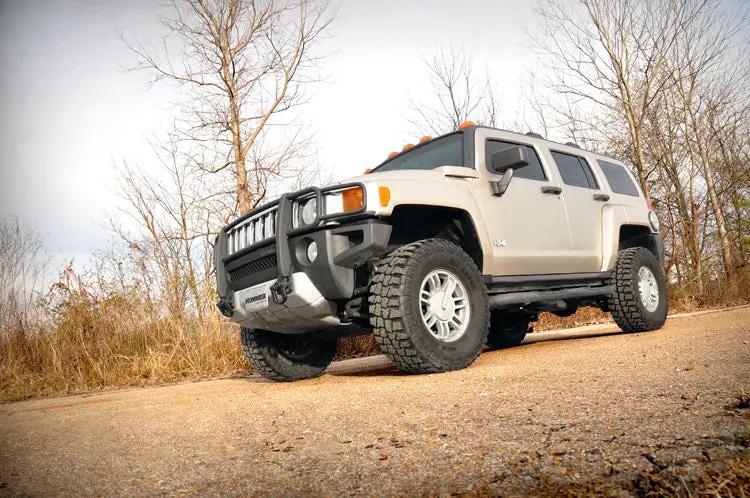 Rough Country 2.5 Inch Lift Kit | Multiple Makes & Models (Chevy/GMC/Hummer) by Rough Country