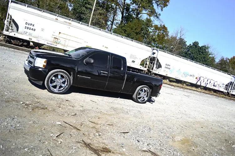 Rough Country Lowering Kit | Knuckle | 2"FR | 4"RR | Chevy/GMC 1500 (07-14) by Rough Country