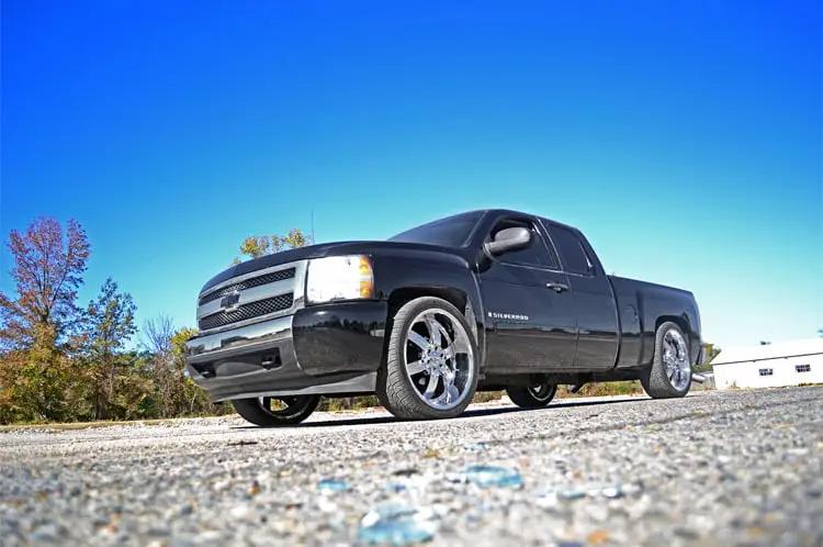Rough Country Lowering Kit | Knuckle | 2"FR | 4"RR | Chevy/GMC 1500 (07-14) by Rough Country