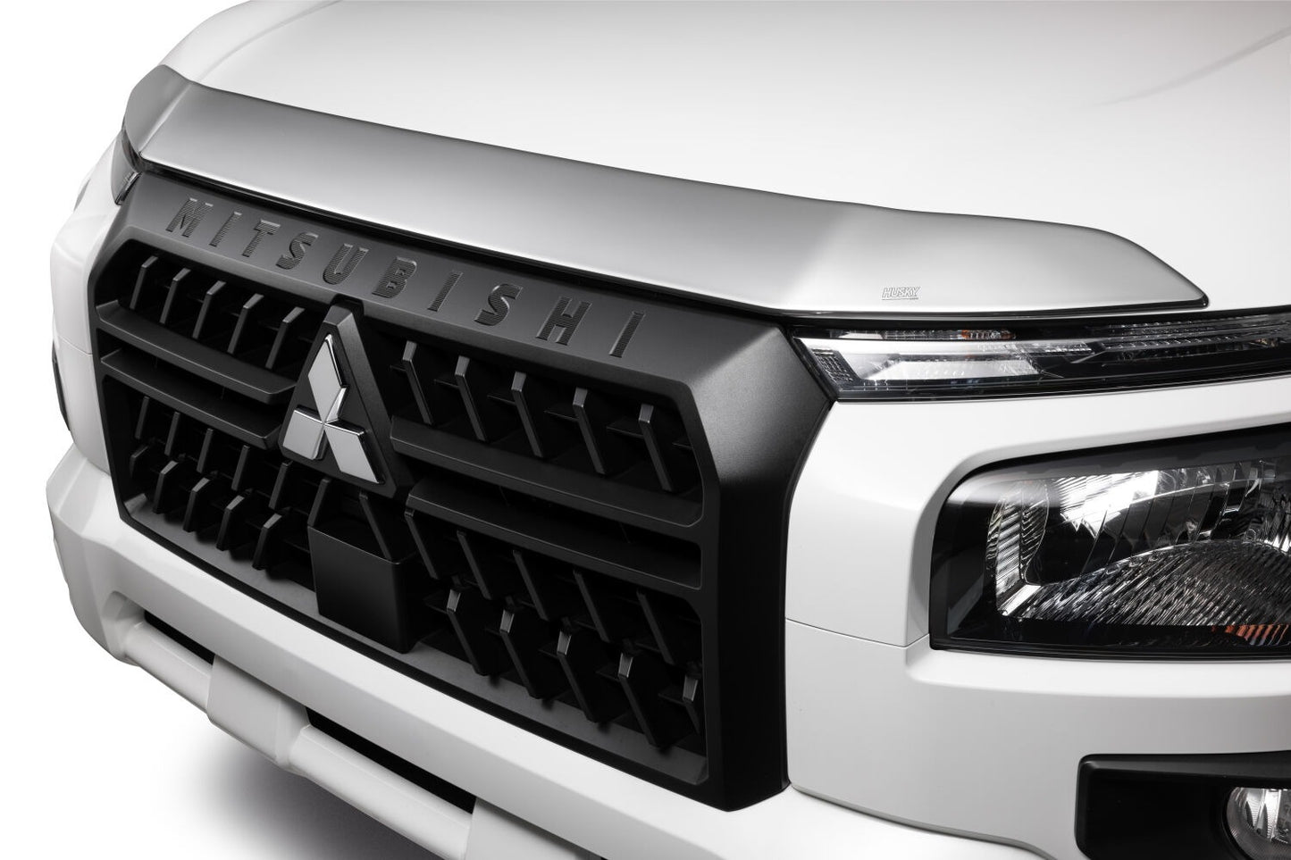 Husky Liners Husky Aeroskin Hood Protector - Chrome