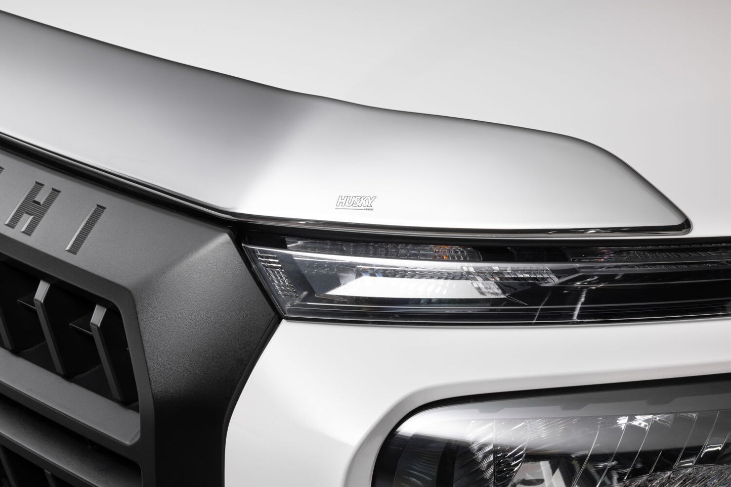 Husky Liners Husky Aeroskin Hood Protector - Chrome