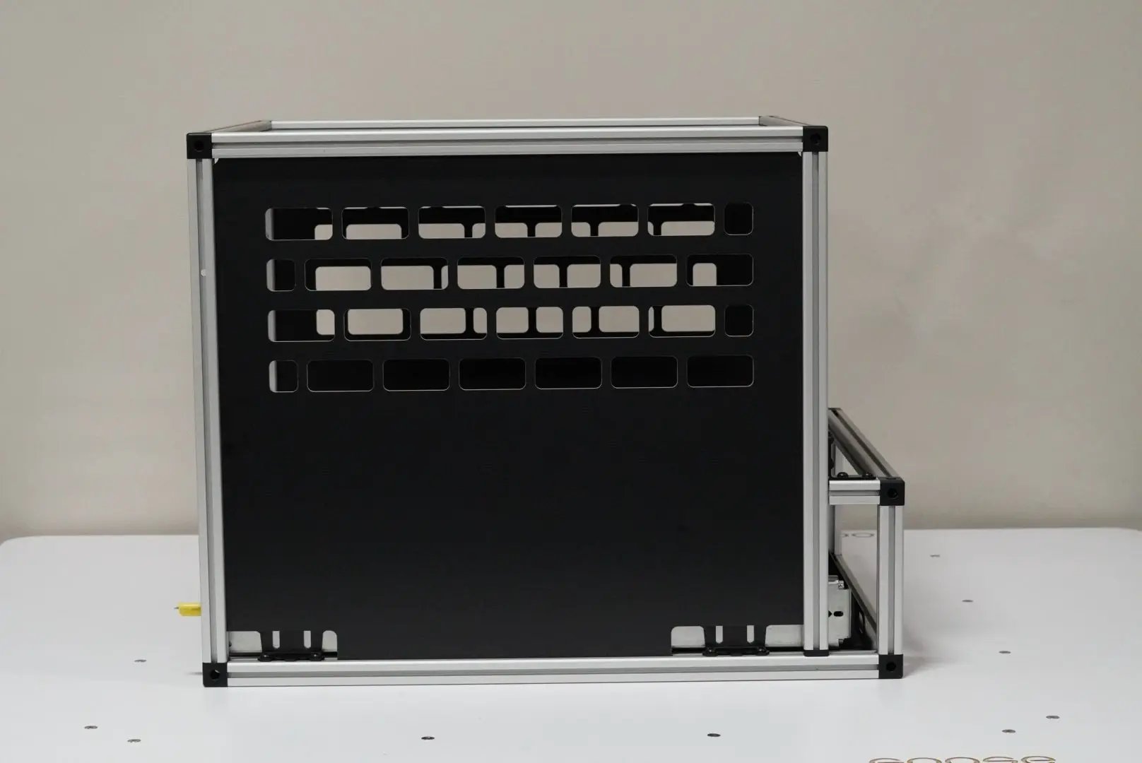 IceBox 1.51 - 25" Deep Module by Goose Gear
