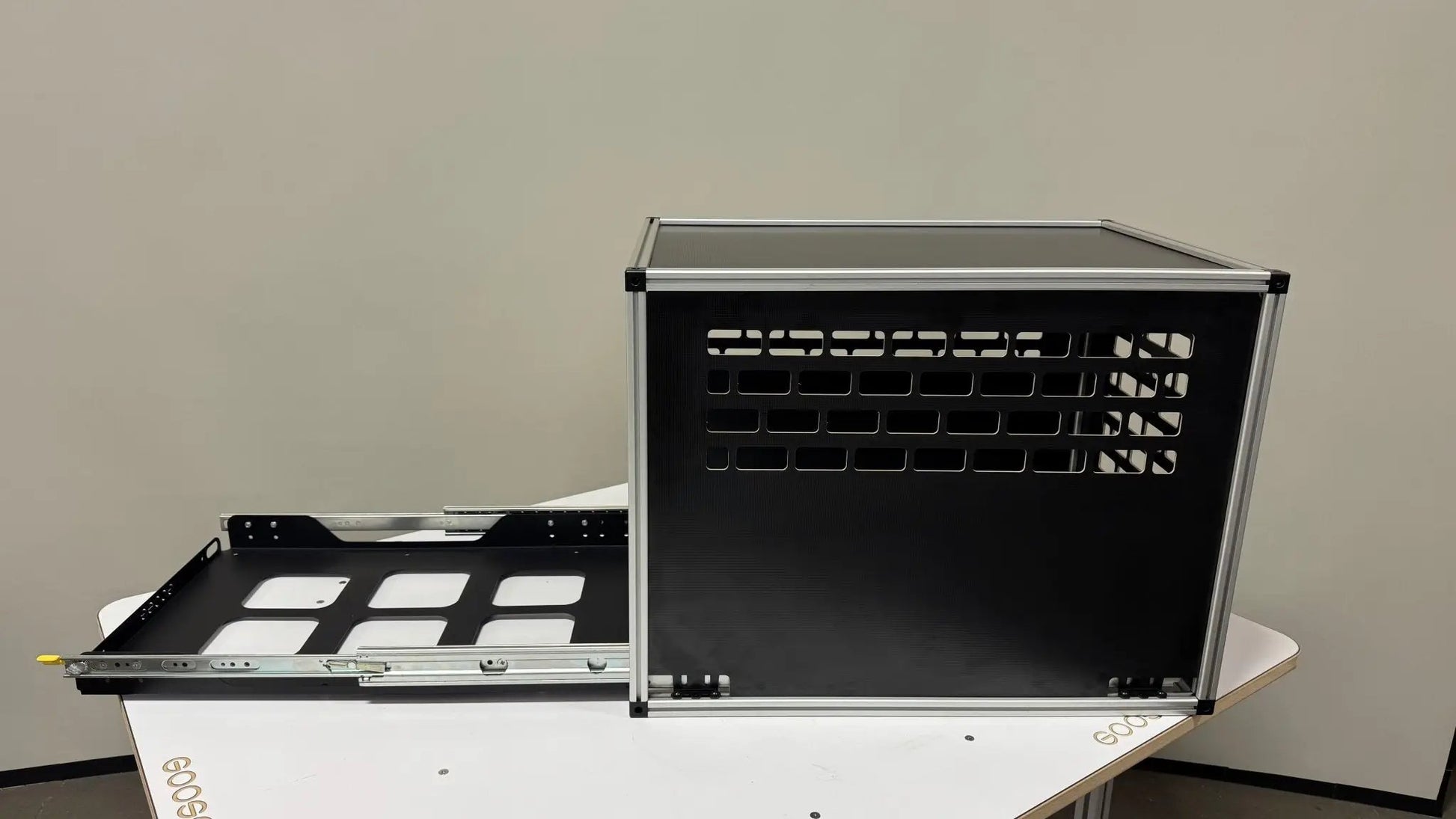 IceBox XL 1.4 - 31.5" Deep Module by Goose Gear
