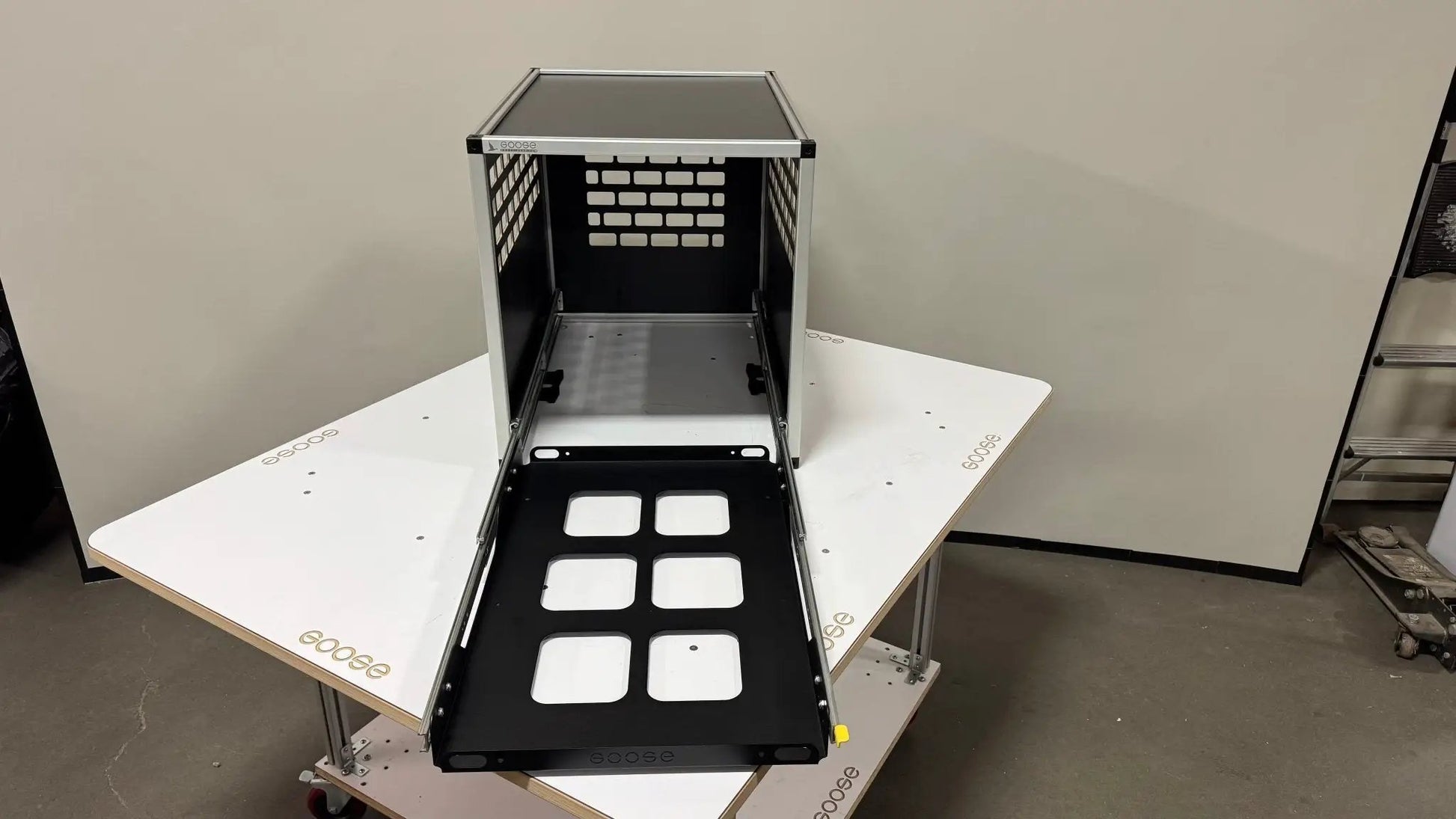 IceBox XL 1.4 - 31.5" Deep Module by Goose Gear
