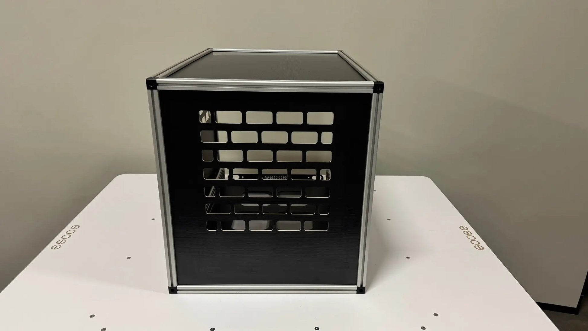 IceBox XL 1.4 - 31.5" Deep Module by Goose Gear