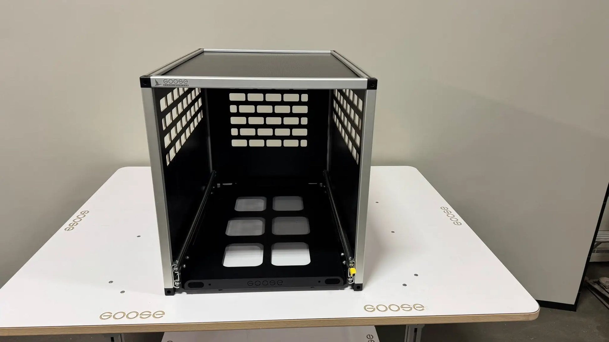 IceBox XL 1.4 - 31.5" Deep Module by Goose Gear