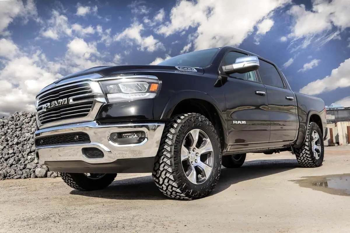 Rough Country 2 Inch Leveling Kit | Air Ride | Ram 1500 4WD (2019-2026) by Rough Country