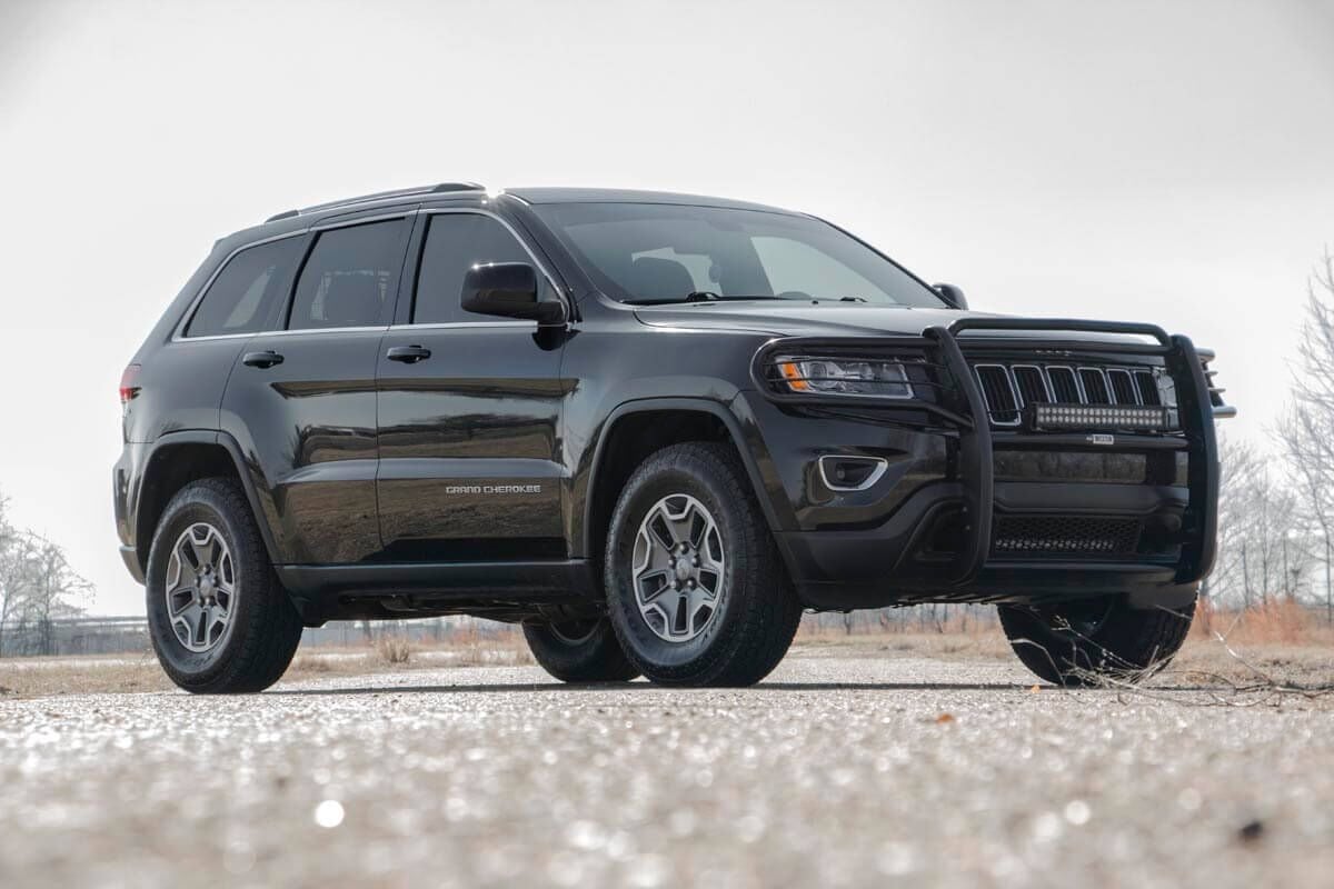 2-дюймовый лифт-комплект | Jeep Grand Cherokee WK2 2WD/4WD (2011-2022)