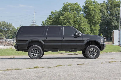 Rough Country 2 Inch Leveling Kit | Leaf Block | Ford Excursion 4WD (2000-2005) by Rough Country